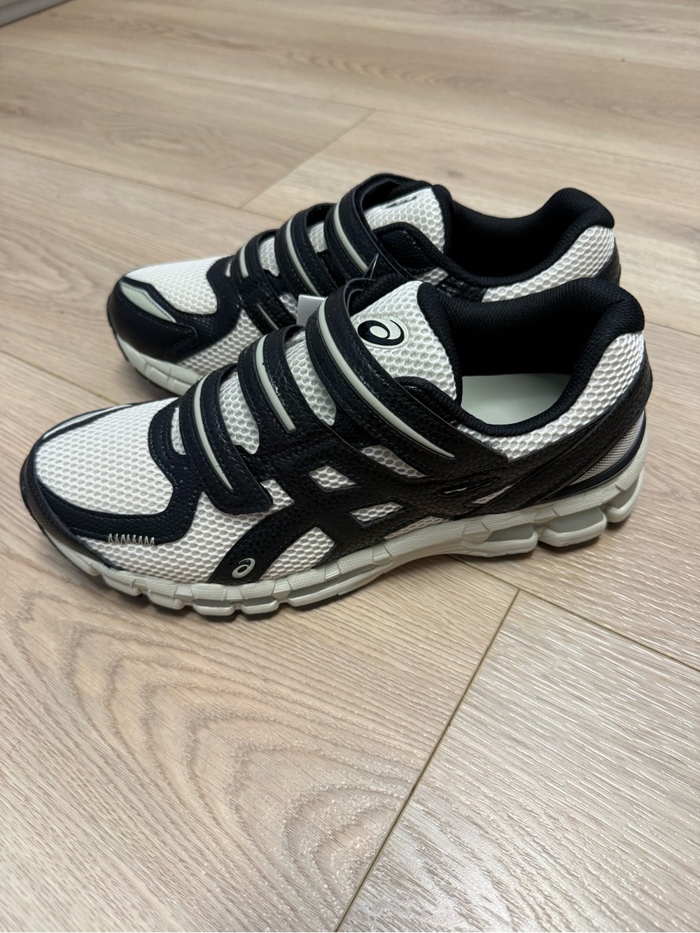 NWT HAL STUDIOS X ASICS Gel-Kayano 20 'Bone' Men’s Sneaker Size 9.5 - Picture 3 of 12